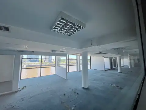 Avenida Alicia Moreau De Justo 1900