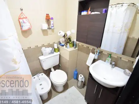 Depto Tipo Casa en Venta en Villa General Mitre, USD 275.000