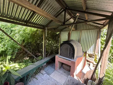 Casa en Alquiler con 2 cocheras