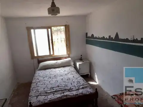 Casa 4 ambientes con 1 baño