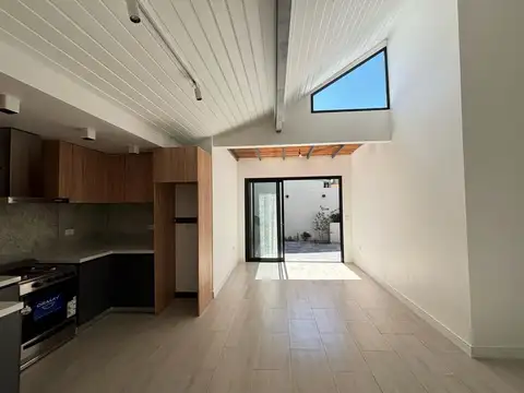 Depto Tipo Casa en Venta de 2 dormitorios