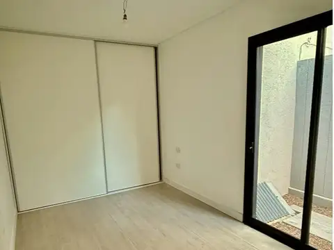 Depto Tipo Casa en Venta al Este