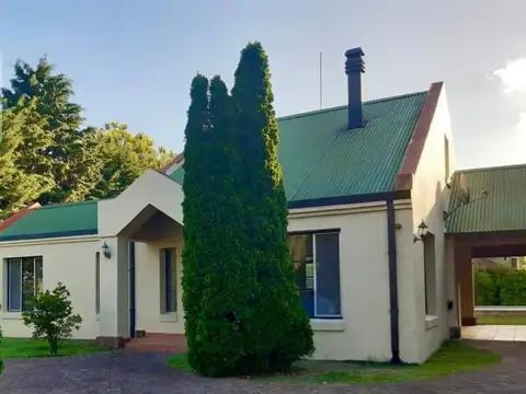 Casa en Alquiler en Country Club Banco Provincia, USD 14.400