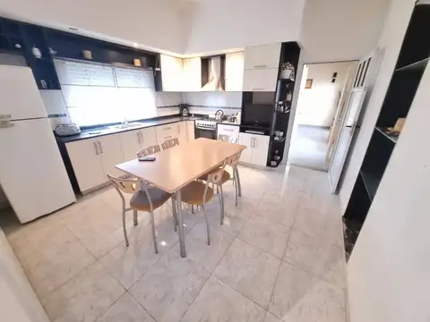 CASA 3 AMBIENTES VENTA MADERO