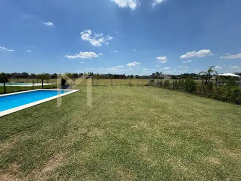 Casa  en Venta en San Sebastian, Escobar, G.B.A. Zona Norte