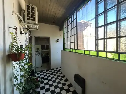 Venta PH en La Boca, cercano a Caminito  -  3 Amb