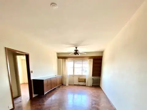 Departamento 3 ambientes con dependencia en Olivos
