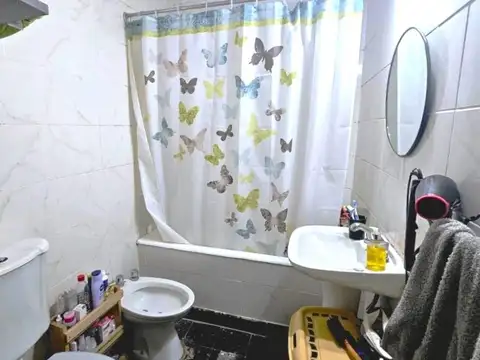 Depto Tipo Casa 4 ambientes con 1 baño