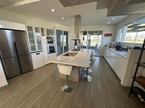 Casa en Venta de 6 dormitorios