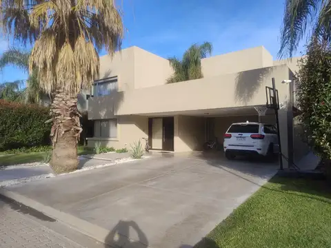 Fuerza Aerea al 4200