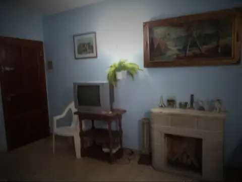 VENDO TRIPLEX A MTS DEL MAR 3 DOR.2 BAÑ. FONDO PRIVADO  APTO VIVIENDA Y/ O TURISMO: V3513