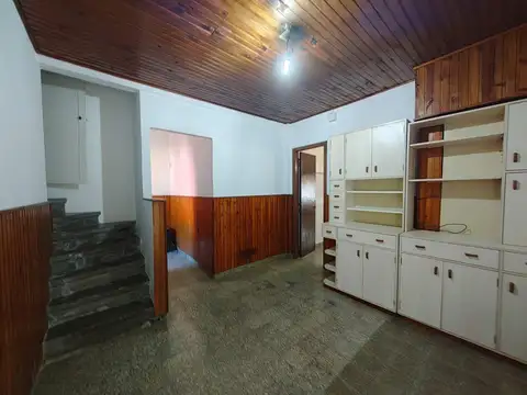 Casa 6 ambientes con 3 baños