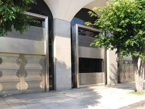 Paseo Colon Av. al 700