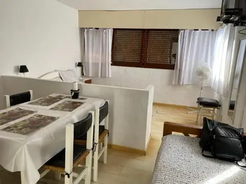 Departamento Monoambiente en alquiler temporario - 1 Baño - Pinamar