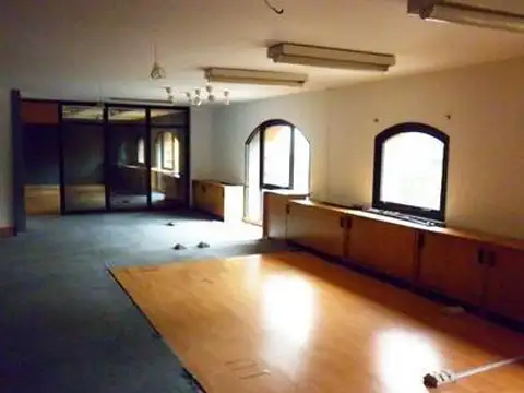 Oficina en Venta 15 años