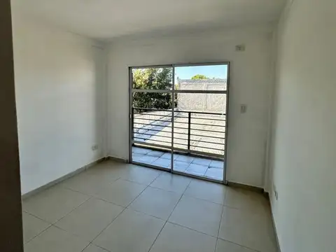 Departamento - Alquiler - Argentina, La Matanza - PAREJA 2656