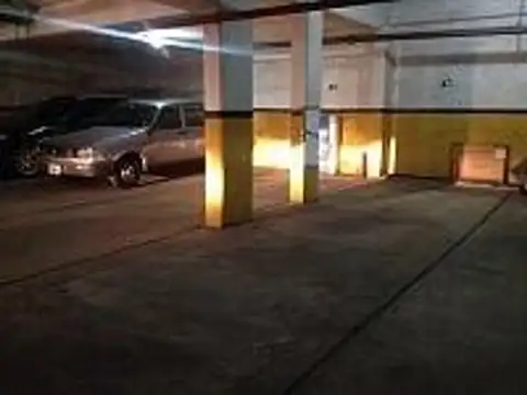 Cochera fija y cubierta