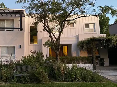 ALQUILER TEMPORAL- Casa - SANTA BARBARA