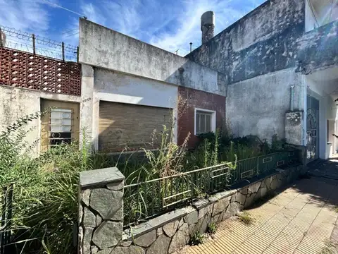 Casa en Venta en Alberdi, USD 35.000