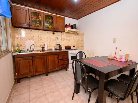Depto Tipo Casa 4 ambientes con 1 baño