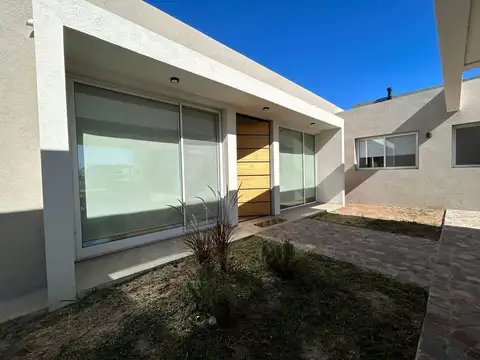 ALQUILER TEMPORAL SAN SEBASTIAN 4 AMB A LA LAGUNA