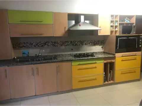 REGIA CASA 5 AMBIENTES MÁS DEPENDENCIA