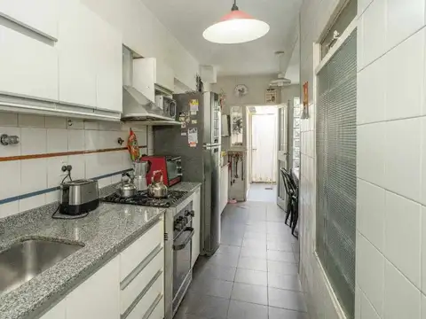 PH VENTA SAAVEDRA 4 AMBIENTES CON PATIO Y PARRILLA