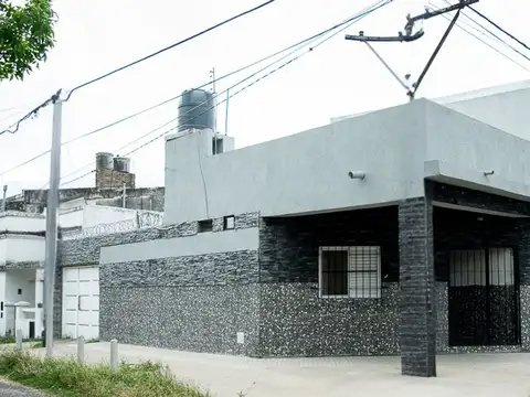 CASA VENTA 1 DORMITORIO 2 COCHERAS QUINCHO-LUDUEÑA