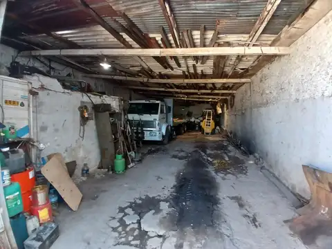 Galpon en Venta 8,66  mts Frente