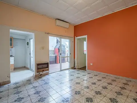 Depto Tipo Casa 2 ambientes con 1 baño