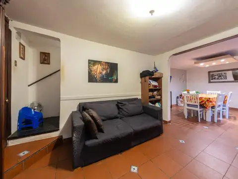 Depto Tipo Casa en Venta en Centro, USD 94.000