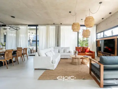 Casa en Venta en Pinamar, USD 690.000