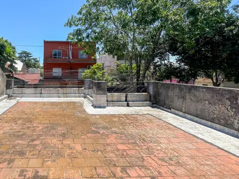 Olaguer y Feliu al 5000 entre Cornelio Saavedra y Posadas