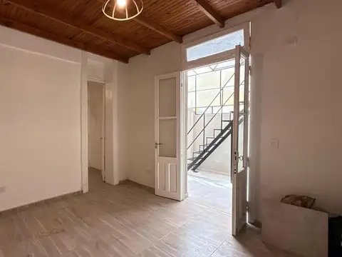 Depto Tipo Casa en Venta al Oeste