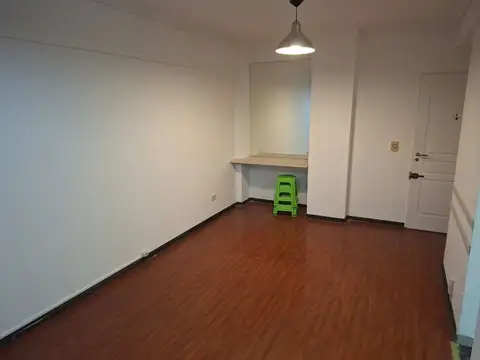 Departamento en Alquiler en Villa General Mitre, $ 750.000