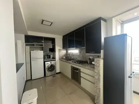 DPTO 2 DORM Y COCHERA BOULEVARD Y SAN LUIS