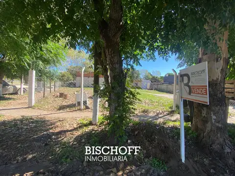 VENTA DE TERRENO  CON CONSTRUCCION EN OSTENDE