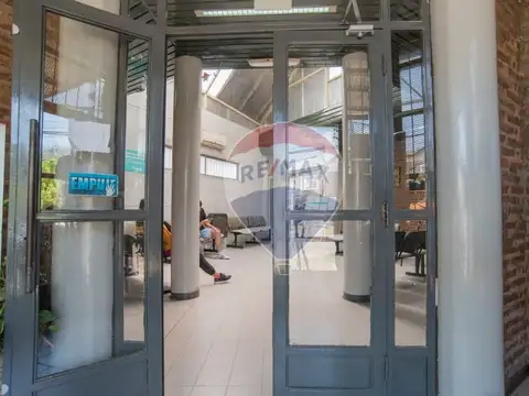 Tullisi esquina Finochietto 1200