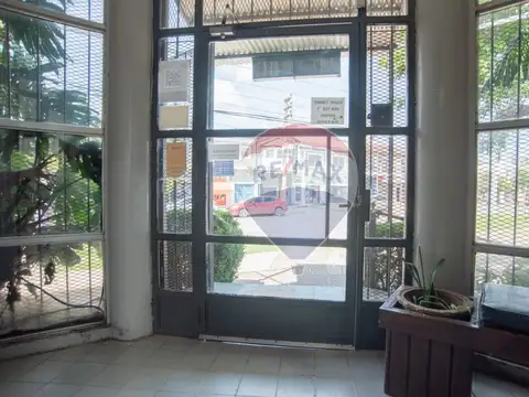 Oficina Monoambiente con 5 baños