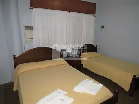 HOTEL 3 ESTRELLAS EN VENTA EN SAN NICOLÁS - 28 HAB - 62 PLAZ