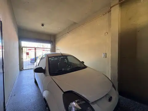 CASA 4 AMBIENTES VENTA JOSE MARMOL CON LOCAL EN PB