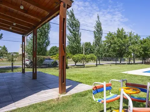 Casa en Venta en Roldan, USD 85.000