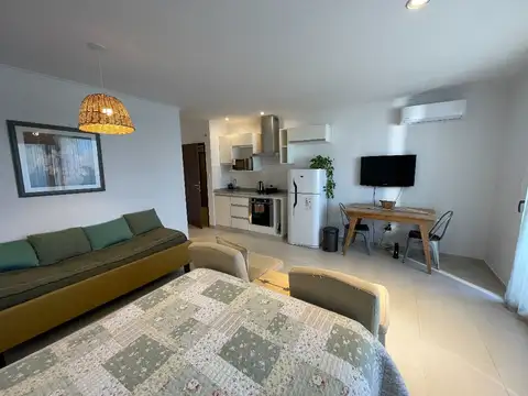 Departamento en Alquiler de Monoambiente
