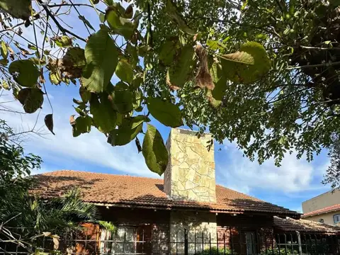 Casa en venta en Villa del Plata, Punta Lara.