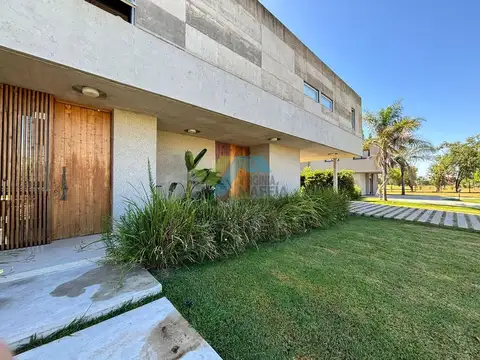 Casa en Venta en Altos De Campo Grande, USD 897.500