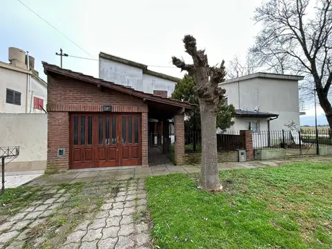 VENTA PH 3 AMBIENTES CON COCHERA, PARQUE Y TERRAZA