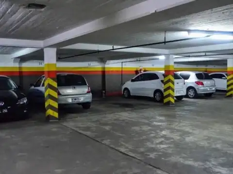 Cochera en Venta Fija