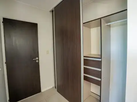 Avenida San Martín 1200, Piso 2