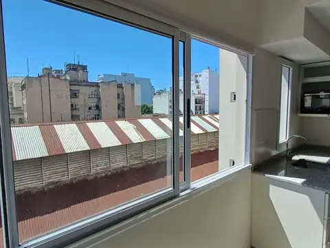 MONOAMBIENTE LUMINOSO AMPLIO CON AMENITIES