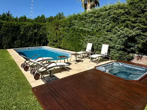 Casa en Venta en La Lomada De Pilar, USD 450.000